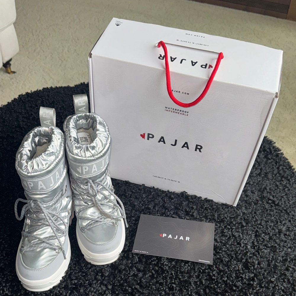 Pajar Metallic Silver Winter Boots